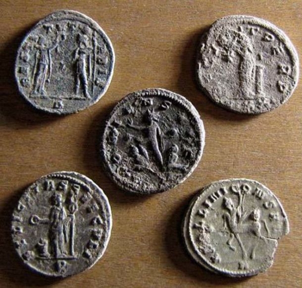 Uncleaned-Florian-Antoninianus-In-Five-Coin-Lot